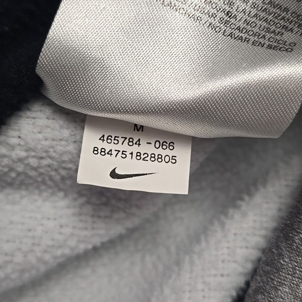Nike Therma-Fit Hoodie Men’s Medium Gray Pullover Sweatshirt Kangaroo Pocket - Picture 10 of 11